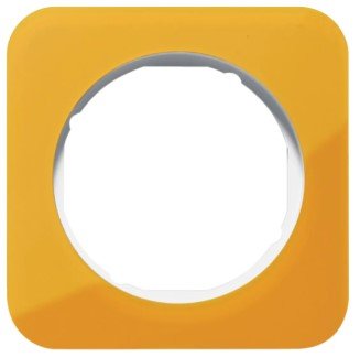 Transparant oranje acryl met witte sokkel